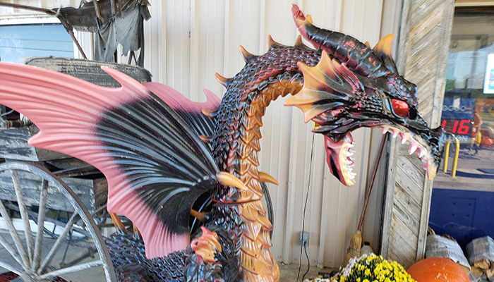 dragon statue